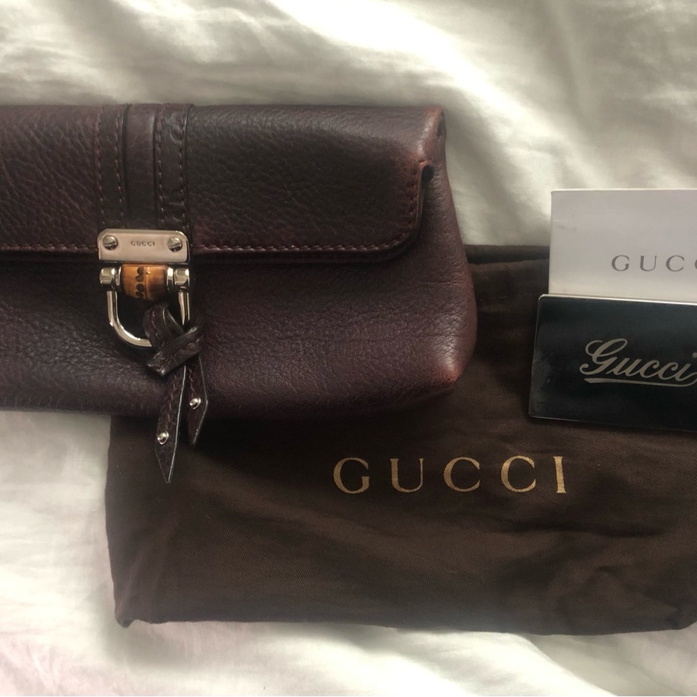 Gucci - maroon leather with bamboo accent - Picture 12 of 13